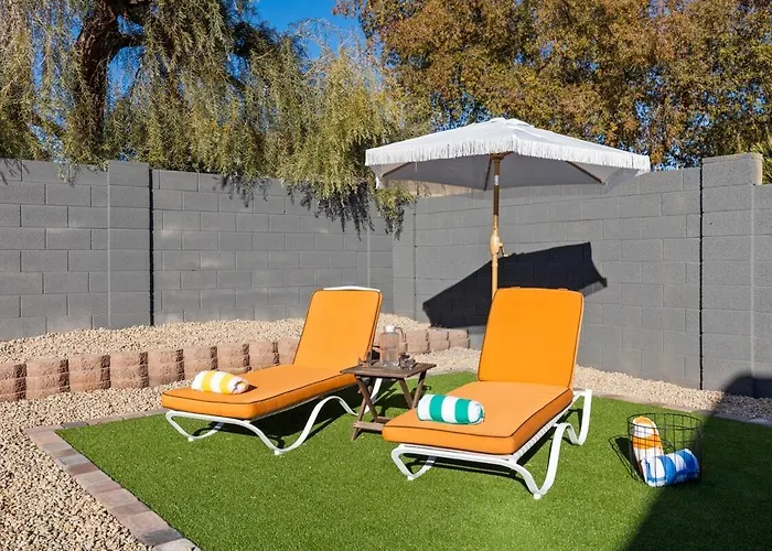 Dom wakacyjny Modern Free Heated Pool Phoenix